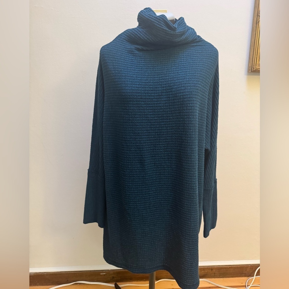 Free People We The Free Kitty Waffle Knit Tunic Top Blue Cowl Neck Sweater - Picture 2 of 5